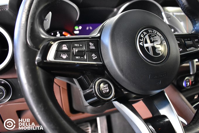 ALFA ROMEO Stelvio 2.2 Turbodiesel 210 CV AT8 Q4 Veloce Ti